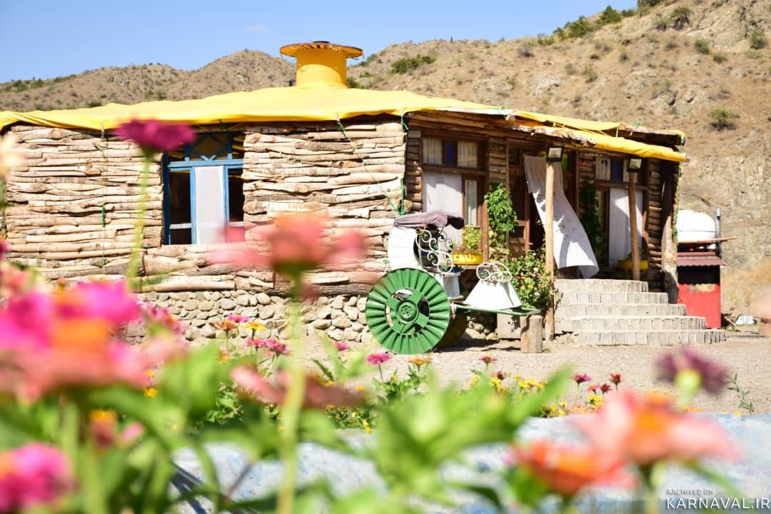 اقامتگاه بومگردی شاه عباسی(اتاق 250متری)