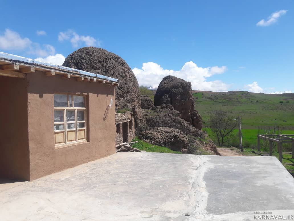 اقامتگاه بومگردی "آناده" اتاق سنتی 1