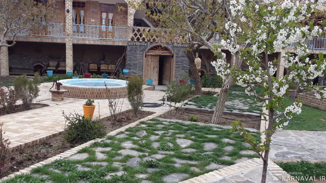 اقامتگاه بومگردی دولتسرا (اتاق سالن)