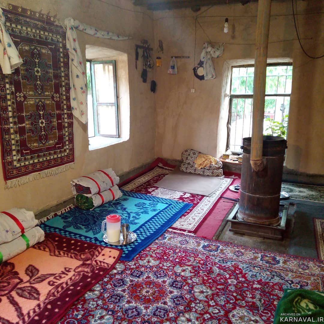 اقامتگاه بومگردی الورزبوم (اتاق 6)