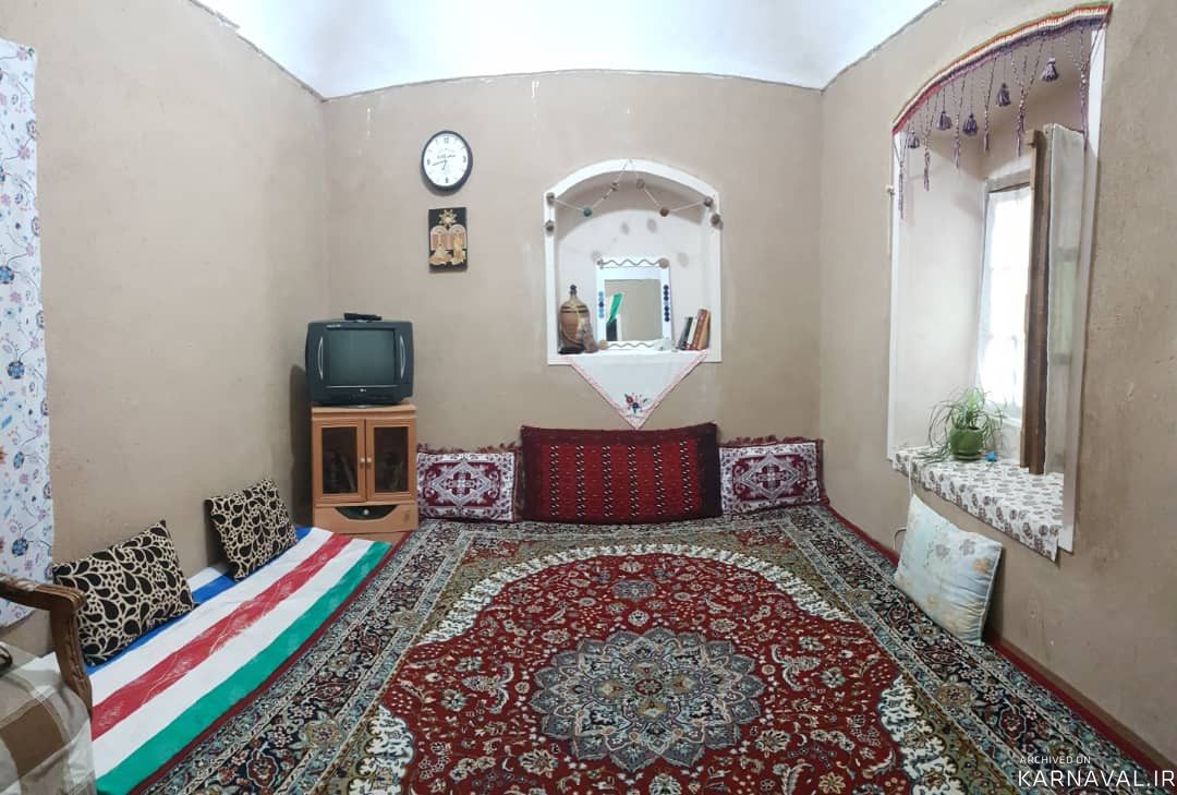 اقامتگاه"عارف و ماهرخ" اتاق همایون اقامتگاه"عارف و ماهرخ" اتاق همایون