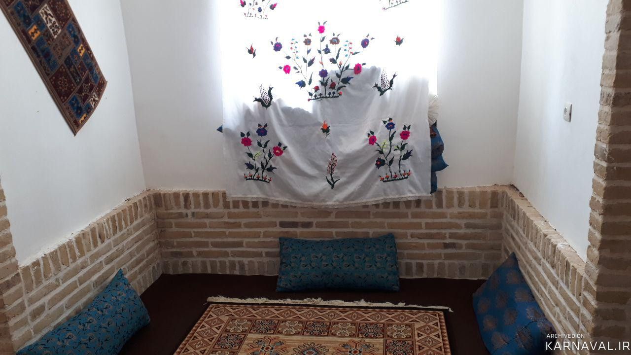 خانه مسافر گل یاس