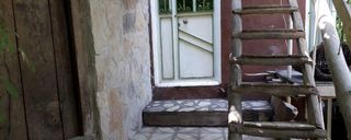 اقامتگاه "نگین هورامان" سوییت طبقه دوم اقامتگاه "نگین هورامان" سوییت طبقه دوم