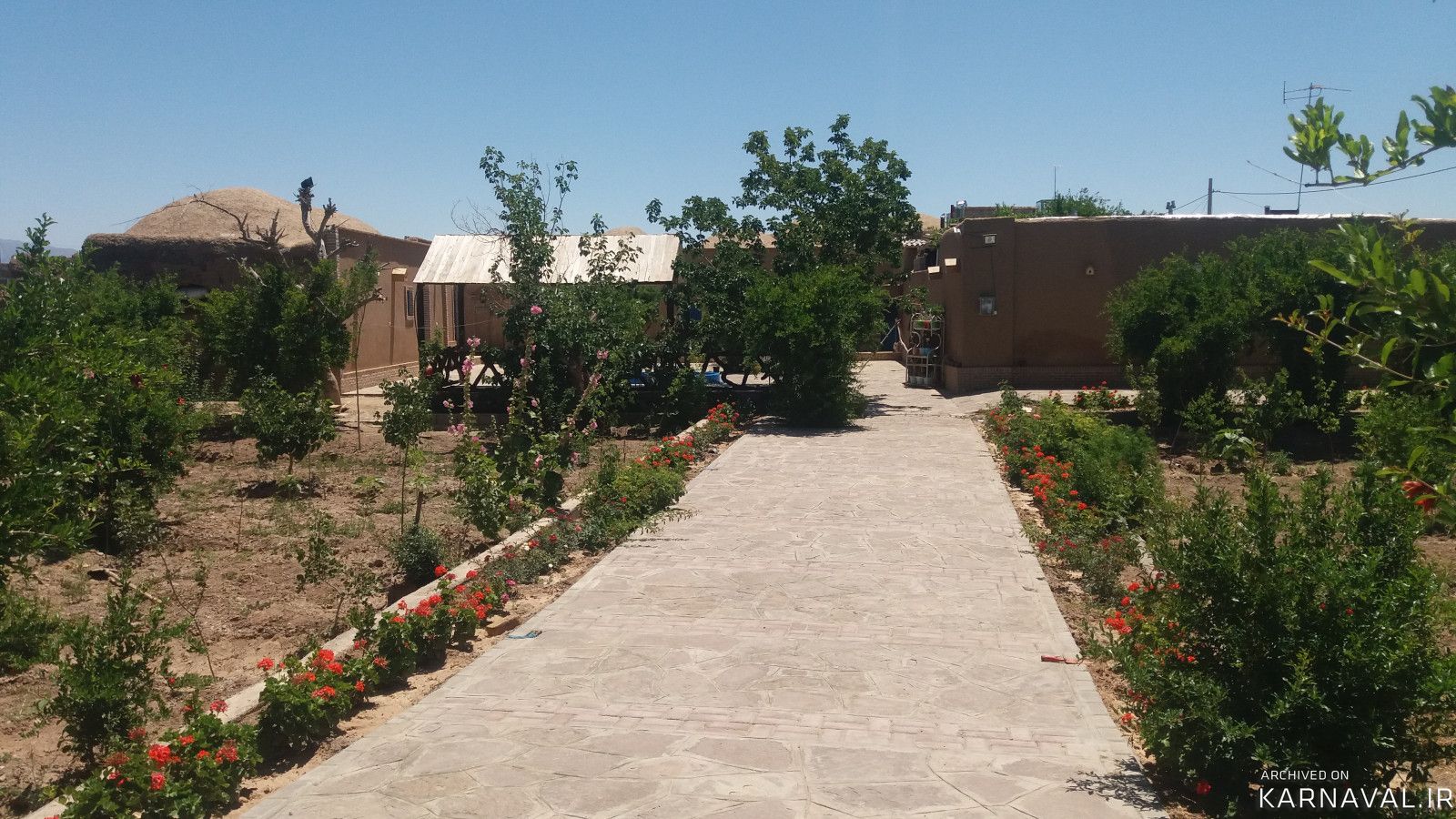 اقامتگاه بومگردی "مرسد" اتاق 12 متری 1 اقامتگاه بومگردی "مرسد" اتاق 12 متری 1
