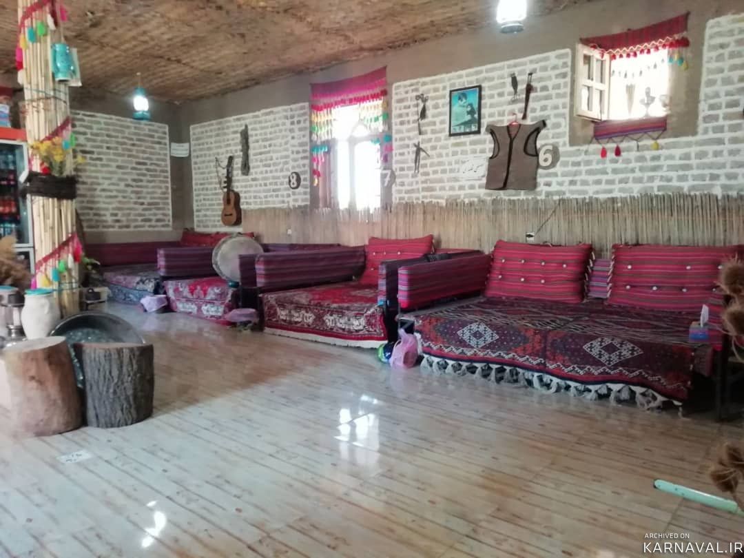 اقامتگاه "باباطاهر" اتاق کاخ سردار اقامتگاه "باباطاهر" اتاق کاخ سردار
