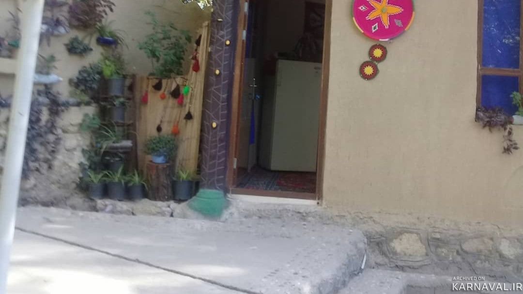 اقامتگاه "باغ شریف" اتاق 12نفره (6) اقامتگاه "باغ شریف" اتاق 12نفره (6)