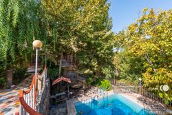 ویلا دوخواب در باغ بهادران ویلا دوخواب در باغ بهادران