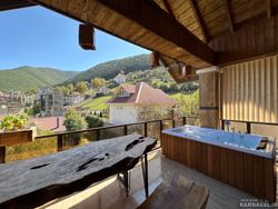 ویلا دوبلکس جنگلی با جکوزی ویلا دوبلکس جنگلی با جکوزی