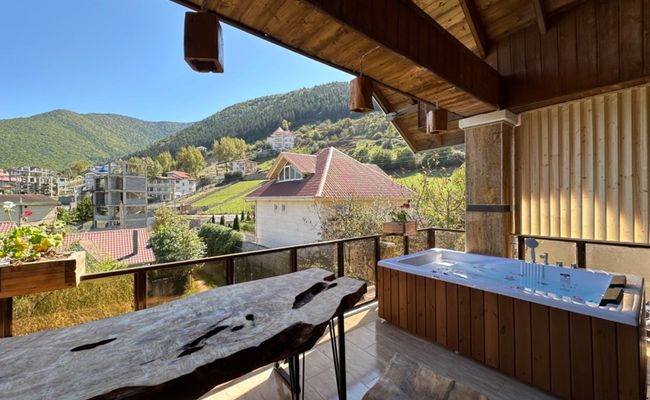 ویلا دوبلکس جنگلی با جکوزی ویلا دوبلکس جنگلی با جکوزی