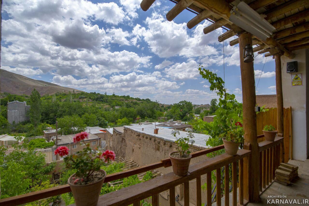 اقامتگاه بومگردی "چنارستان" اتاق ارکیده