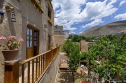 اقامتگاه بومگردی "چنارستان" اتاق ارکیده اقامتگاه بومگردی "چنارستان" اتاق ارکیده