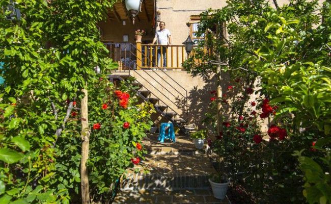 اقامتگاه بومگردی "چنارستان" اتاق شقایق اقامتگاه بومگردی "چنارستان" اتاق شقایق