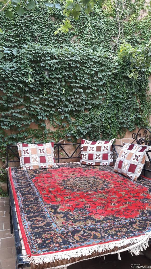 اقامتگاه بومگردی "چنارستان" اتاق شقایق اقامتگاه بومگردی "چنارستان" اتاق شقایق