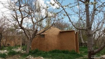 اقامتگاه بومگردی "درخانیاب" اتاق سنتی 1