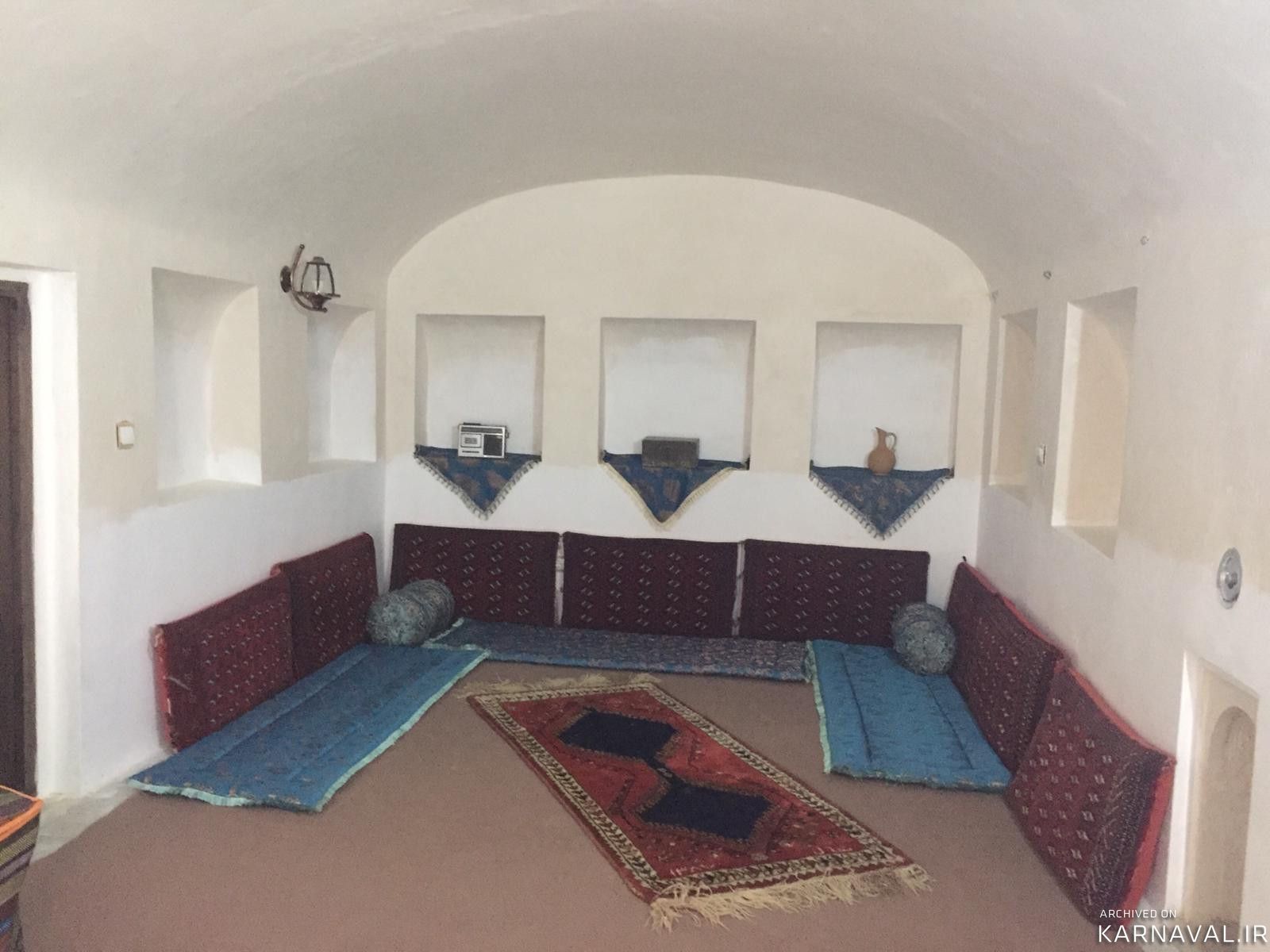 اقامتگاه سنتی "جاوید" اتاق 18متری 1 اقامتگاه سنتی "جاوید" اتاق 18متری 1