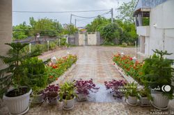 واحد جنگلی با تراس و حیاط با چشم انداز زیبا واحد جنگلی با تراس و حیاط با چشم انداز زیبا