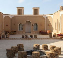 اقامتگاه "نمکزار سه قلعه" اتاق 2 vip اقامتگاه "نمکزار سه قلعه" اتاق 2 vip