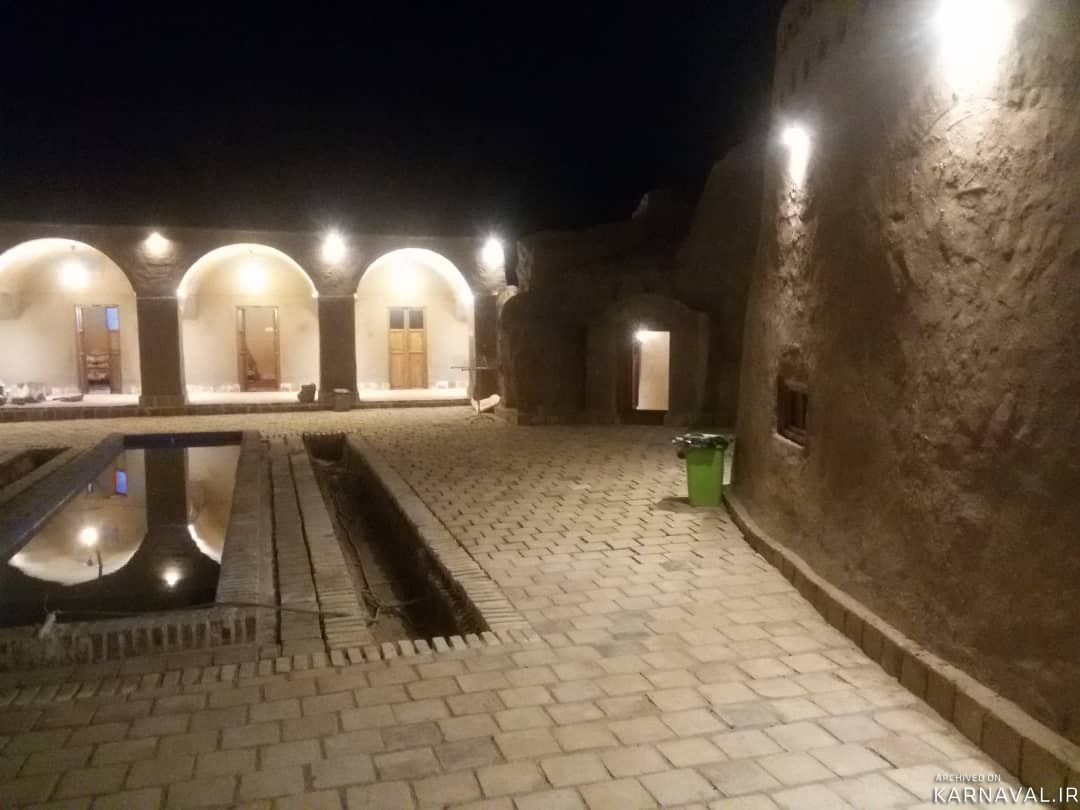 اقامتگاه بومگردی "نخل و نرگس" اتاق (2)