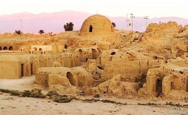 اقامتگاه بومگردی "نخل و نرگس" اتاق (3) اقامتگاه بومگردی "نخل و نرگس" اتاق (3)