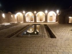 اقامتگاه بومگردی "نخل و نرگس" اتاق (3) اقامتگاه بومگردی "نخل و نرگس" اتاق (3)