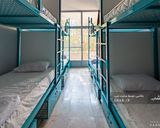 هاستل "رگ راگ" یک نفر در خوابگاه آقایان هاستل "رگ راگ" یک نفر در خوابگاه آقایان