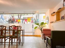 هاستل "رگ راگ" یک نفر در خوابگاه آقایان هاستل "رگ راگ" یک نفر در خوابگاه آقایان