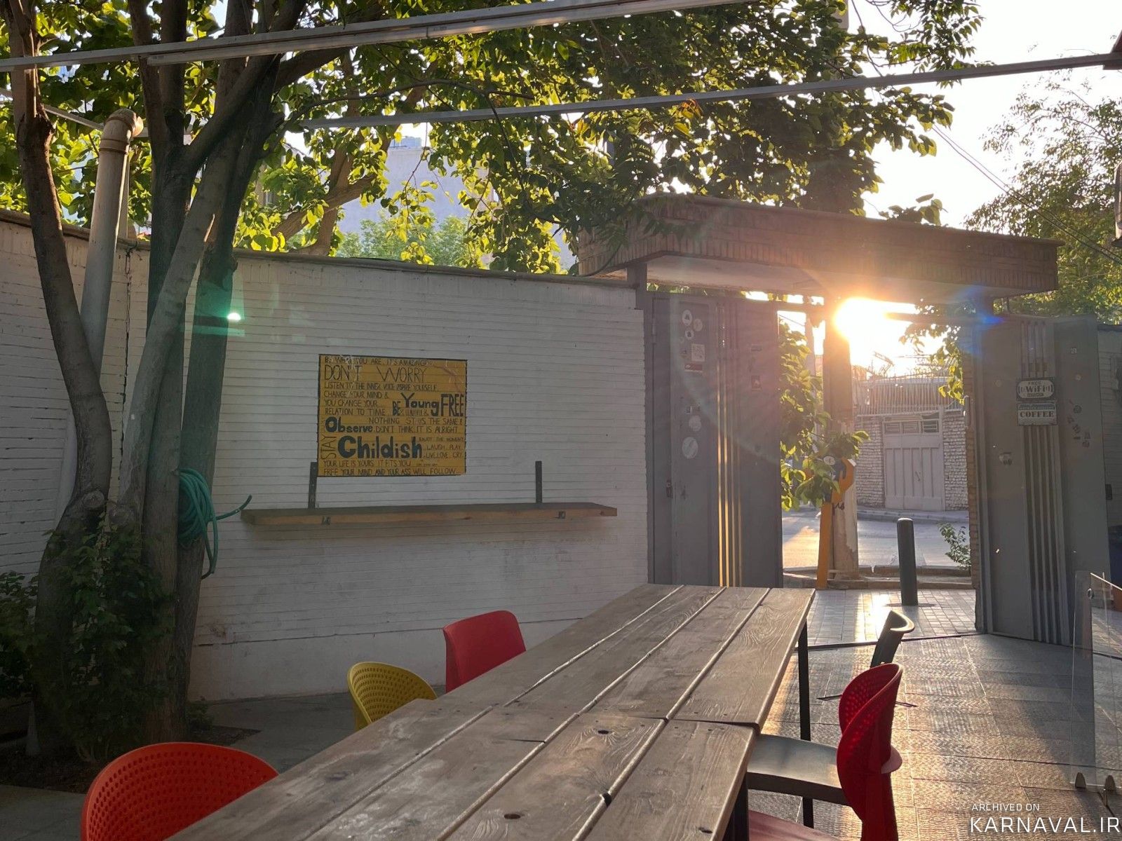 هاستل"رگ راگ"اتاق دوتخته دبل اقتصادی طبقه دوم