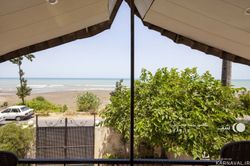 سوییت چوبی ساحلی هیلان سوییت چوبی ساحلی هیلان