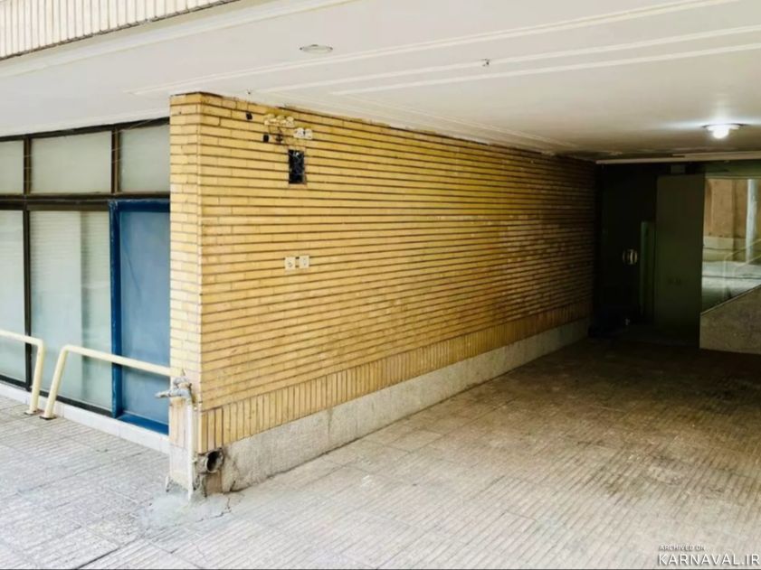 آپارتمان لوکس سی و سه پل وچهارباغ پیاده