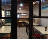 خانه گردو ( اتاق قصه ها ) خانه گردو ( اتاق قصه ها )