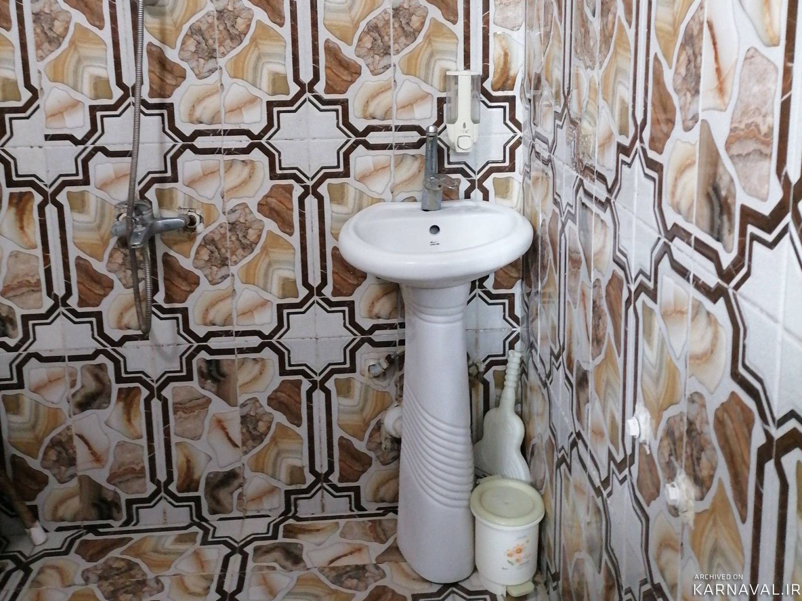 واحد نقلی تک خواب