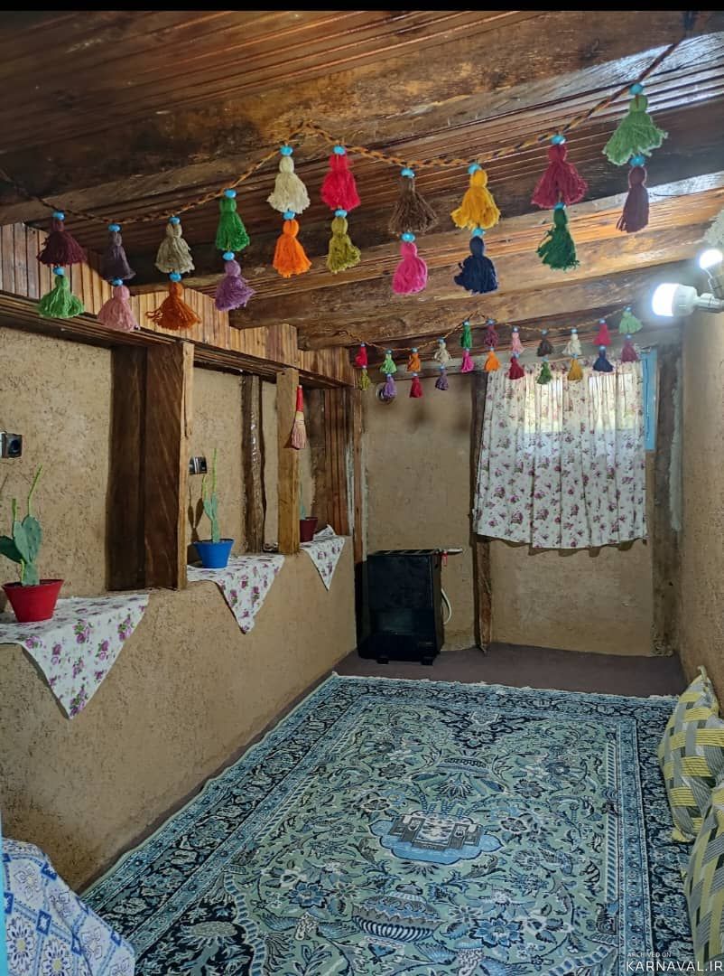 اقامتگاه بومگردی "ماه نشین"اتاق چشمه سر