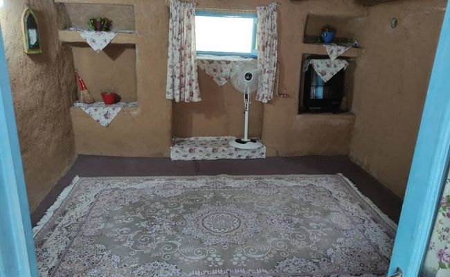 اقامتگاه بومگردی "ماه نشین"اتاق نورچشمه اقامتگاه بومگردی "ماه نشین"اتاق نورچشمه