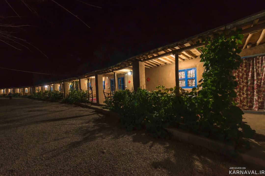 اقامتگاه بومگردی "ماهی بازان" اتاق آساره