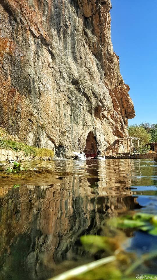 اقامتگاه بومگردی "ماهی بازان" اتاق آساره