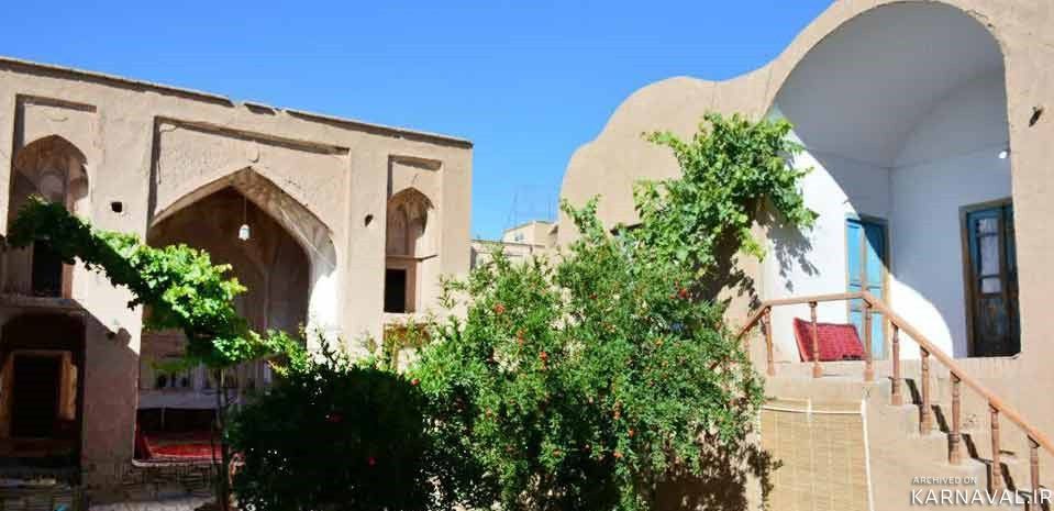 اقامتگاه "خواجه ابومنصور" اتاق 15 متری
