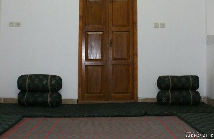 اقامتگاه بومگردی "عطار" اتاق تَنَبی 