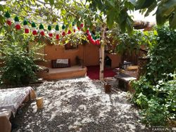بومگردی "چشمه ناز ونک" اتاق 40 متری 2 بومگردی "چشمه ناز ونک" اتاق 40 متری 2
