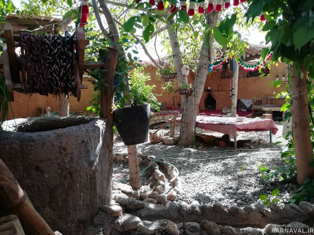 بومگردی "چشمه ناز ونک" اتاق 40 متری 2