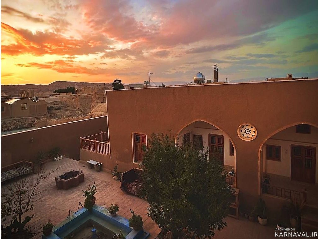 اقامتگاه "عمارت دژ گلی" اتاق آسمان شب