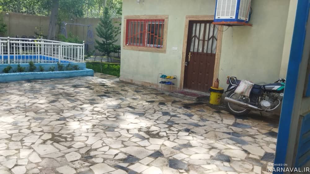 ویلا در باغ بهادران با استخر سرپوشیده با آب سرد