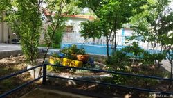 ویلا در باغ بهادران با استخر سرپوشیده با آب سرد ویلا در باغ بهادران با استخر سرپوشیده با آب سرد