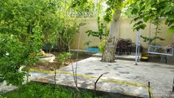 ویلا در باغ بهادران با استخر سرپوشیده با آب سرد ویلا در باغ بهادران با استخر سرپوشیده با آب سرد