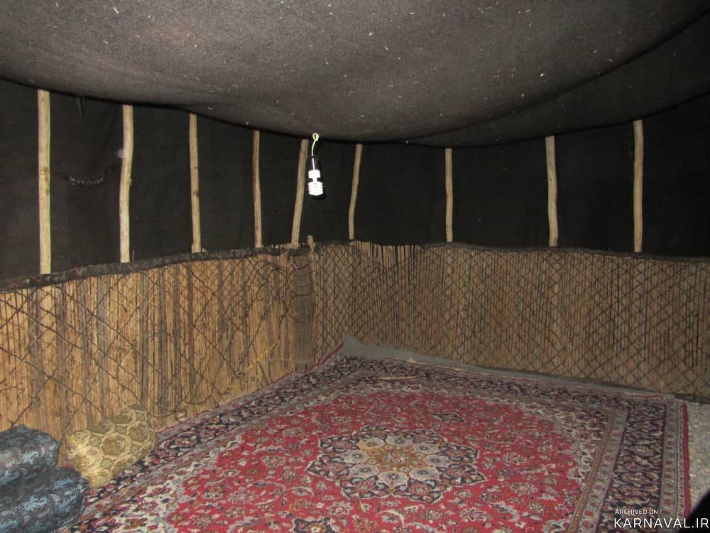 اقامتگاه بومگردی "آشینه" اتاق اول (1)