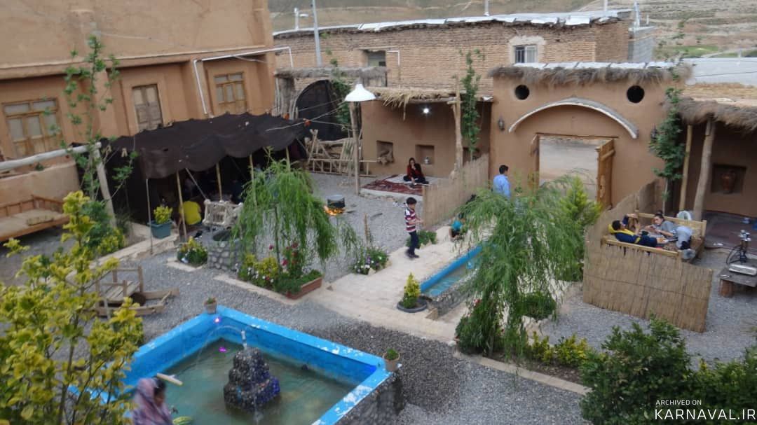 اقامتگاه بومگردی "آشینه" اتاق اول (1)