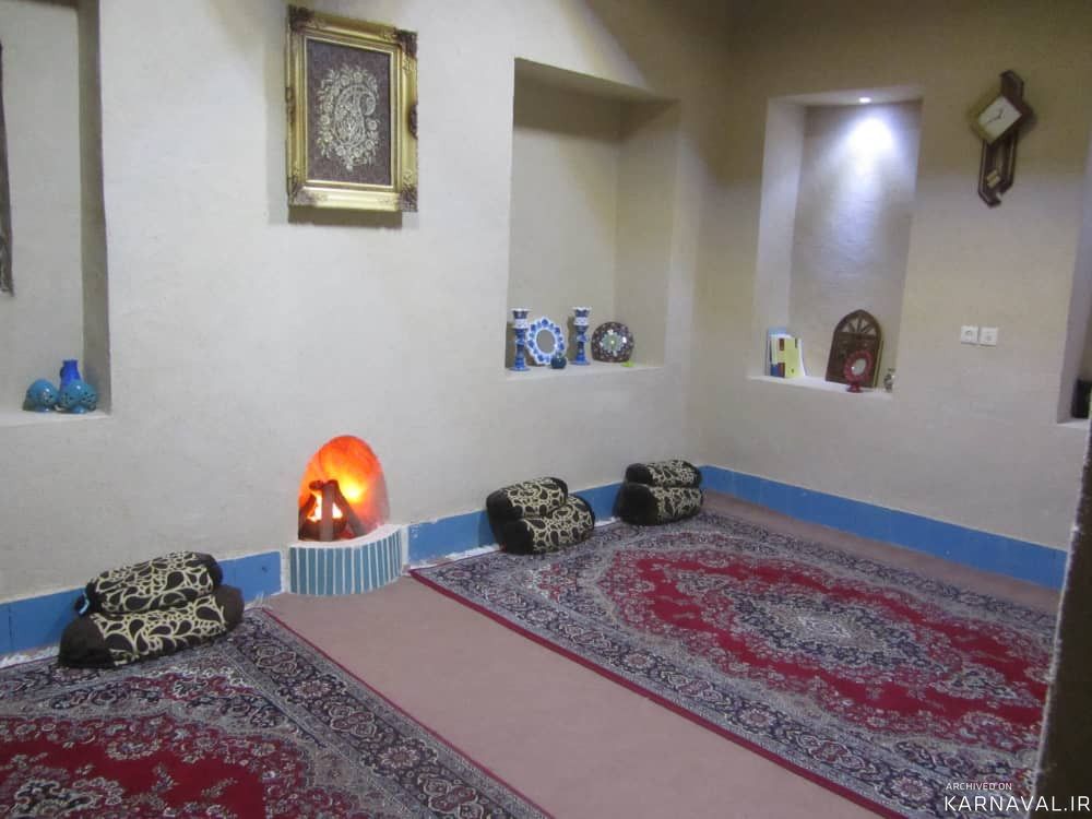 اقامتگاه بومگردی "آشینه" اتاق اول (3)