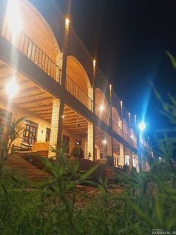 اقامتگاه بومگردی"بلوط تاف" طبقه بالا 1 اقامتگاه بومگردی"بلوط تاف" طبقه بالا 1