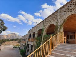 اقامتگاه بومگردی"بلوط تاف" طبقه بالا 1 اقامتگاه بومگردی"بلوط تاف" طبقه بالا 1