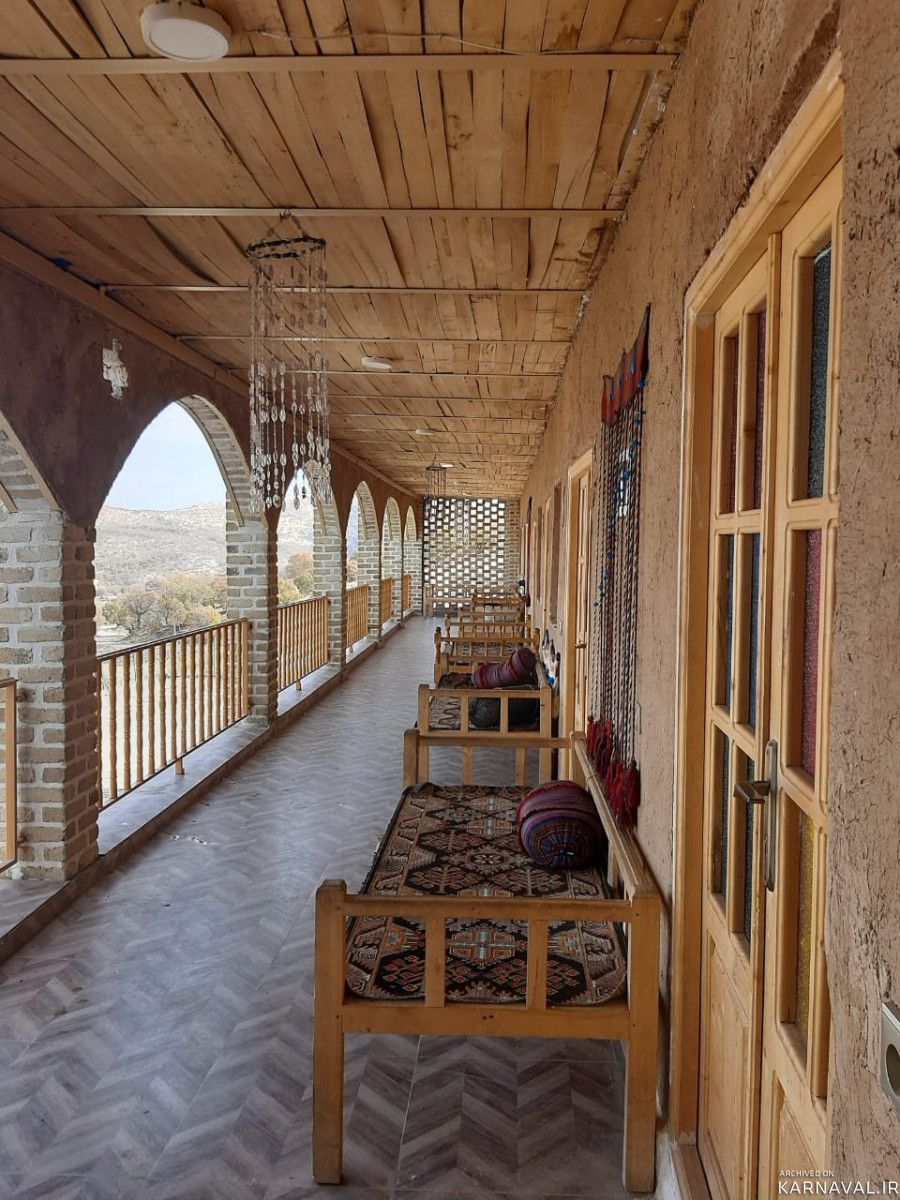 اقامتگاه بومگردی"بلوط تاف" طبقه بالا 1