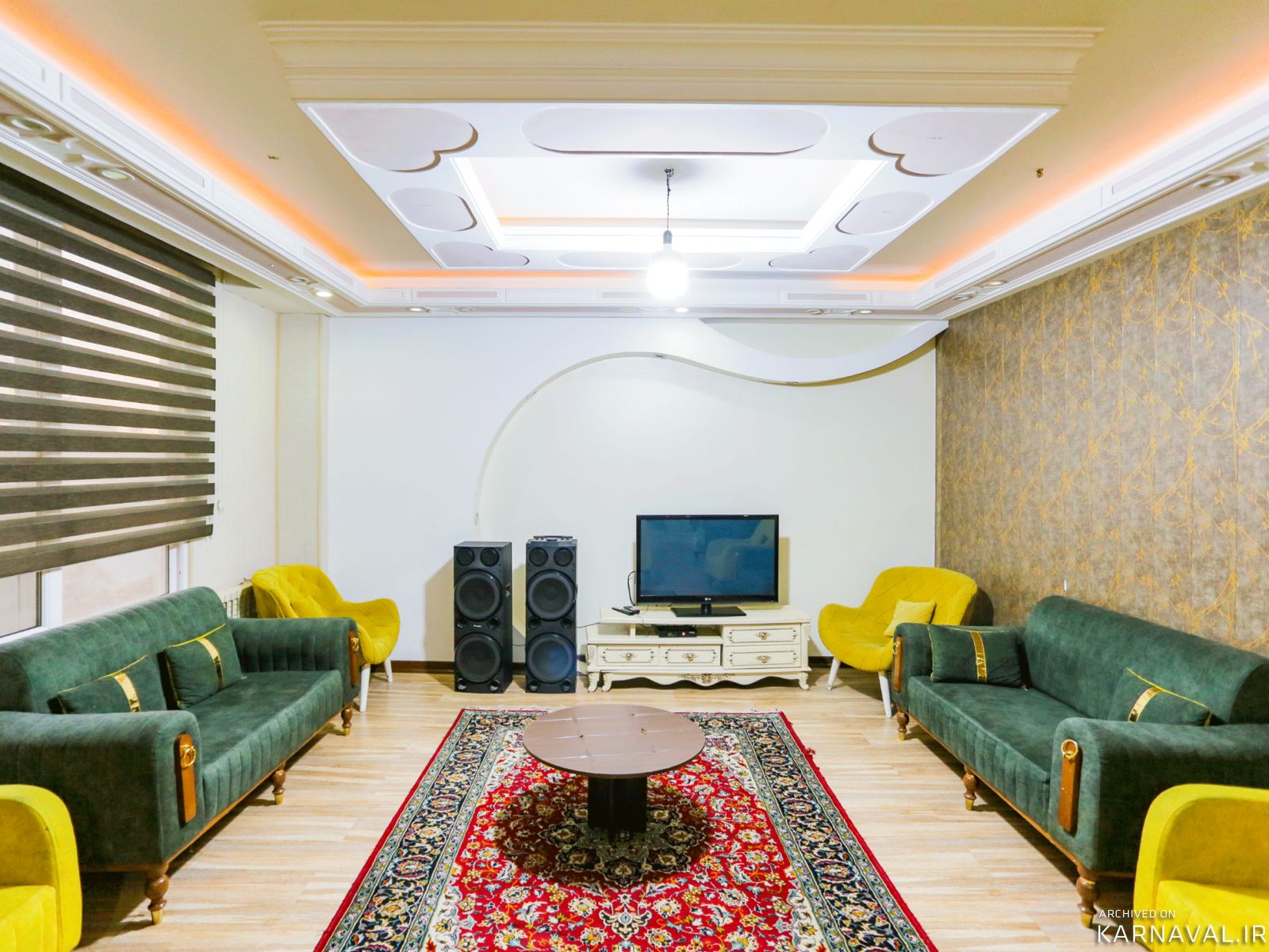 باغ‌ویلای استخردار در کردان